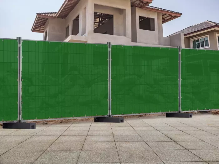 Grüne Zaunblende Sichtschutzplane in jeder Größe mit Ösen