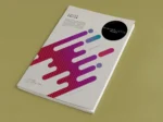 Mehrseitiger Firmenkatalog mit Klebebindung auf hochwertigem Papier